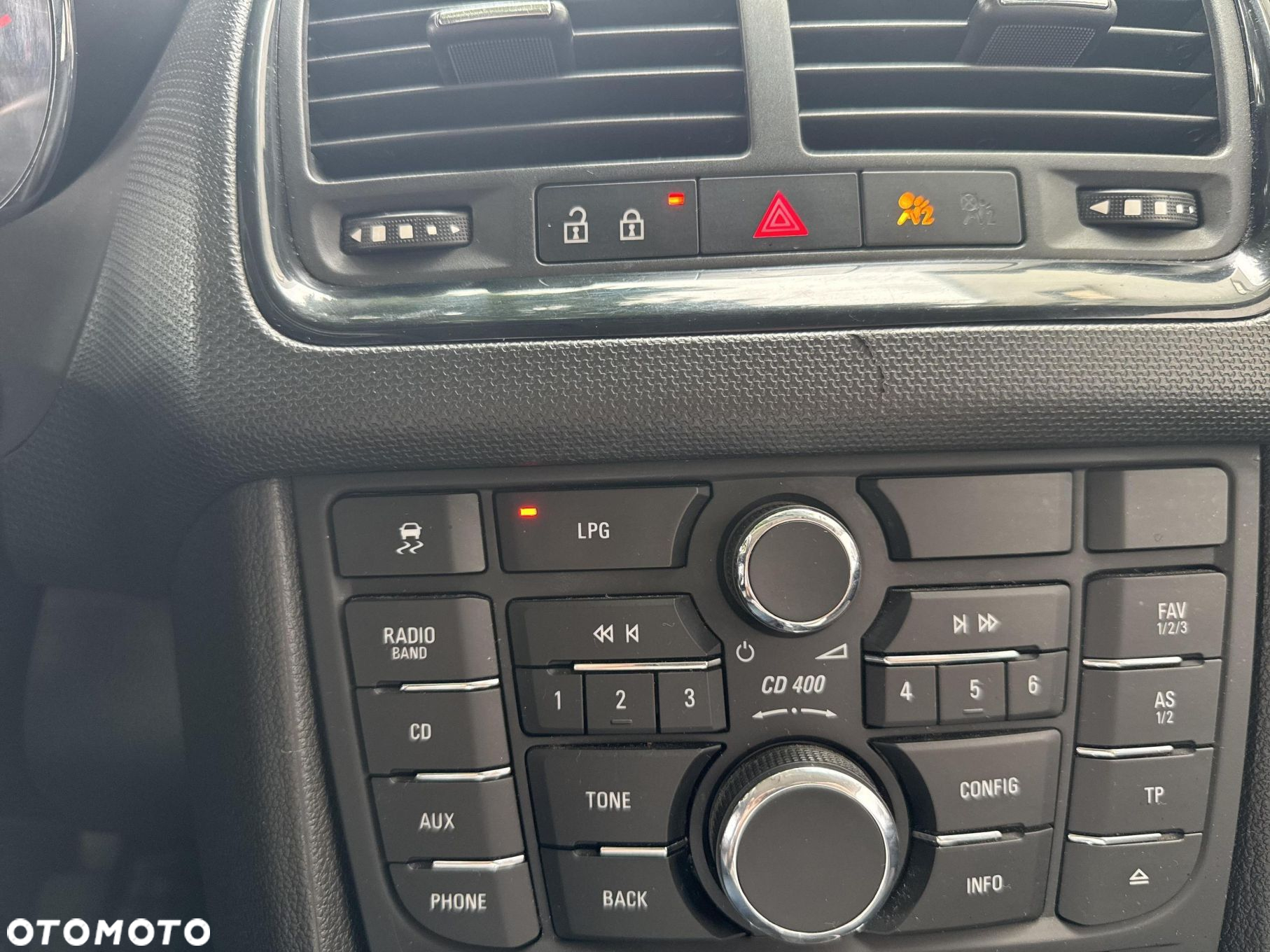Opel Meriva - 16