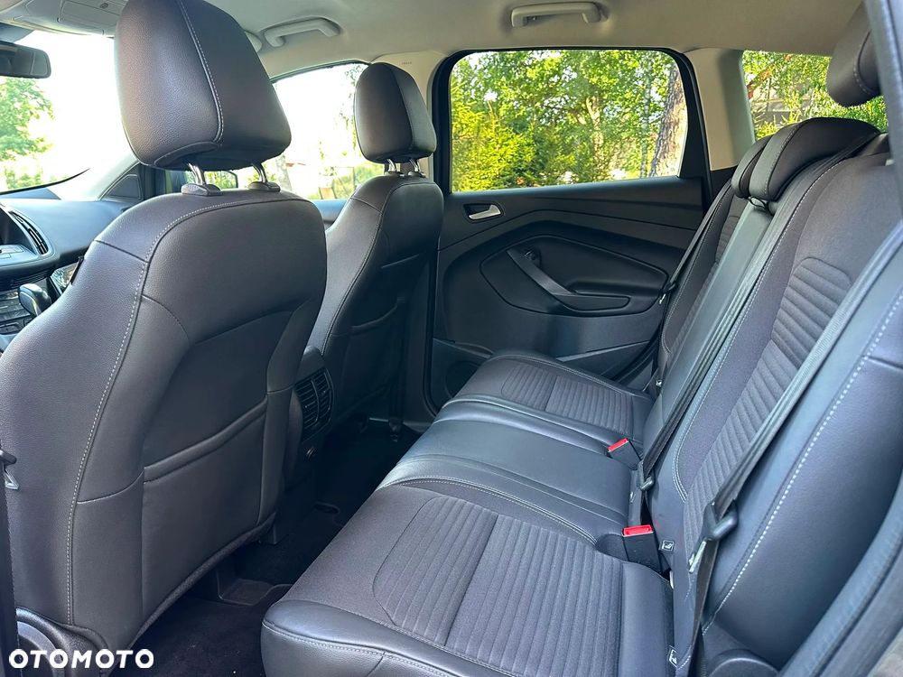 Ford Kuga - 20