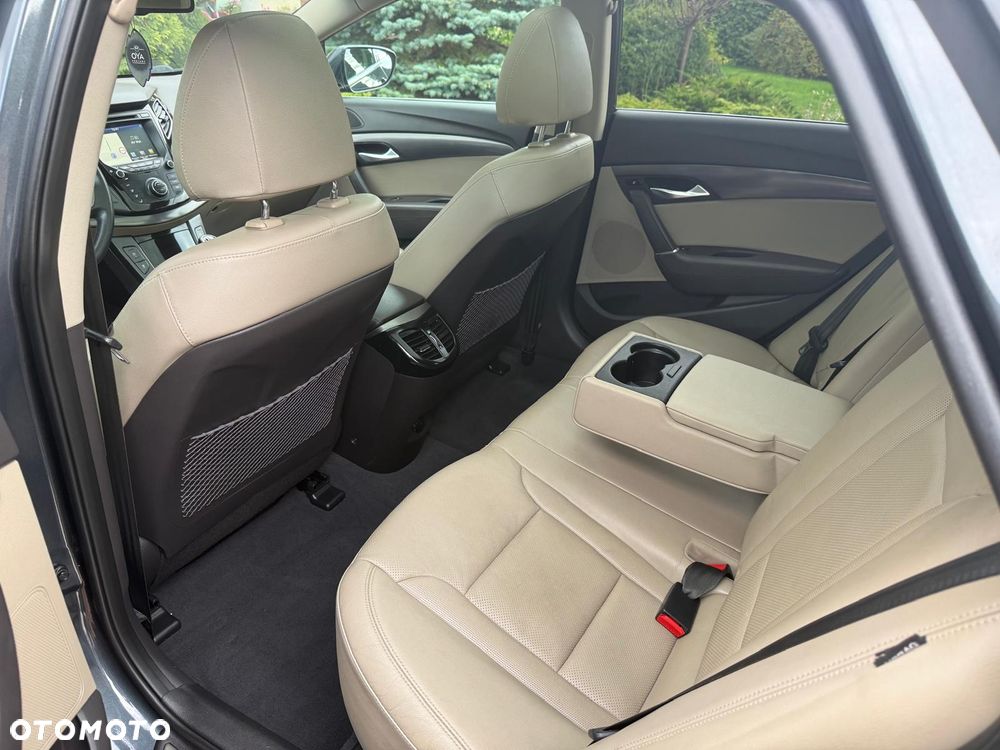 Hyundai i40 Kombi 1.7 CRDi Premium - 12