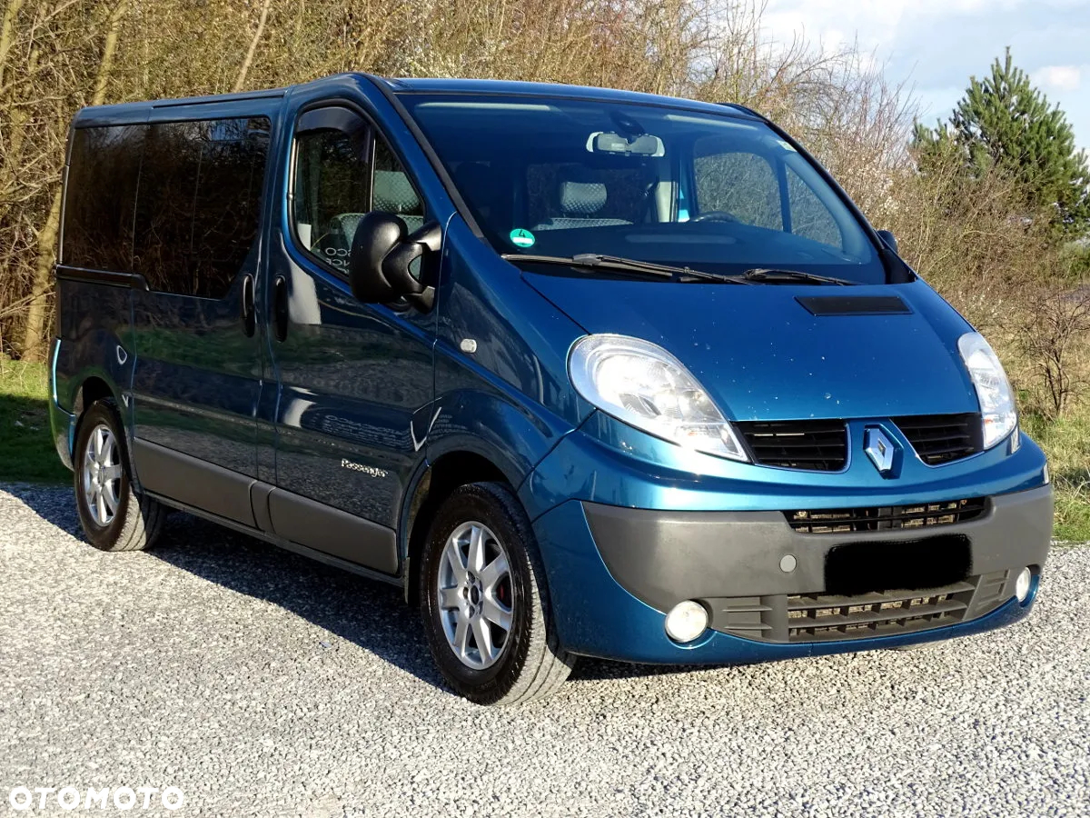 Renault Trafic L1H1 Passenger Quickshift - 3