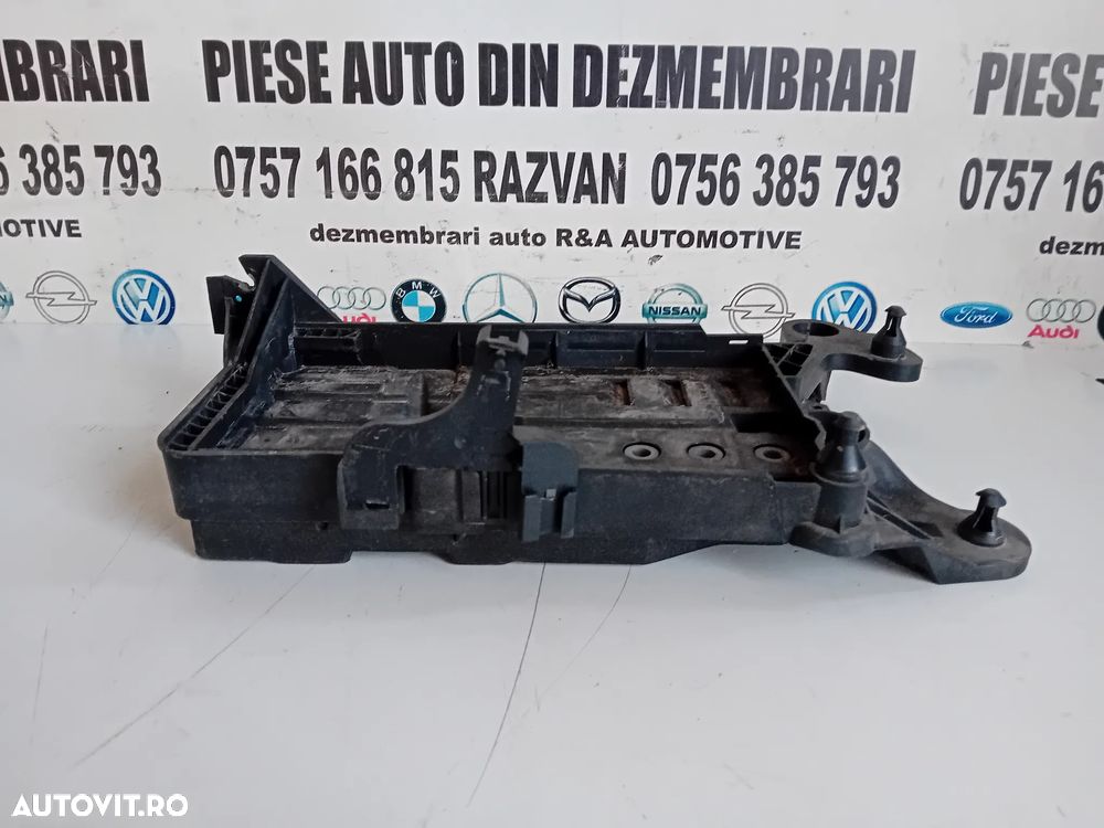 Suport Tavita Baterie Vw Passat B8 An 2014-2020 Motor 2.0 Tdi DFG Cutie Viteze Automata UAX - 2