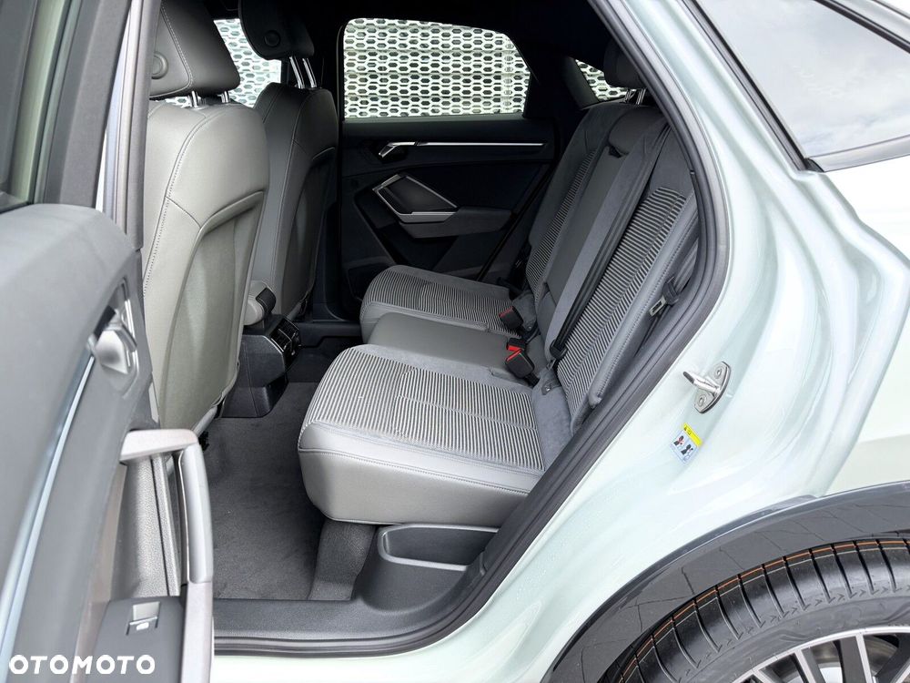 Audi Q3 35 TFSI S tronic - 27