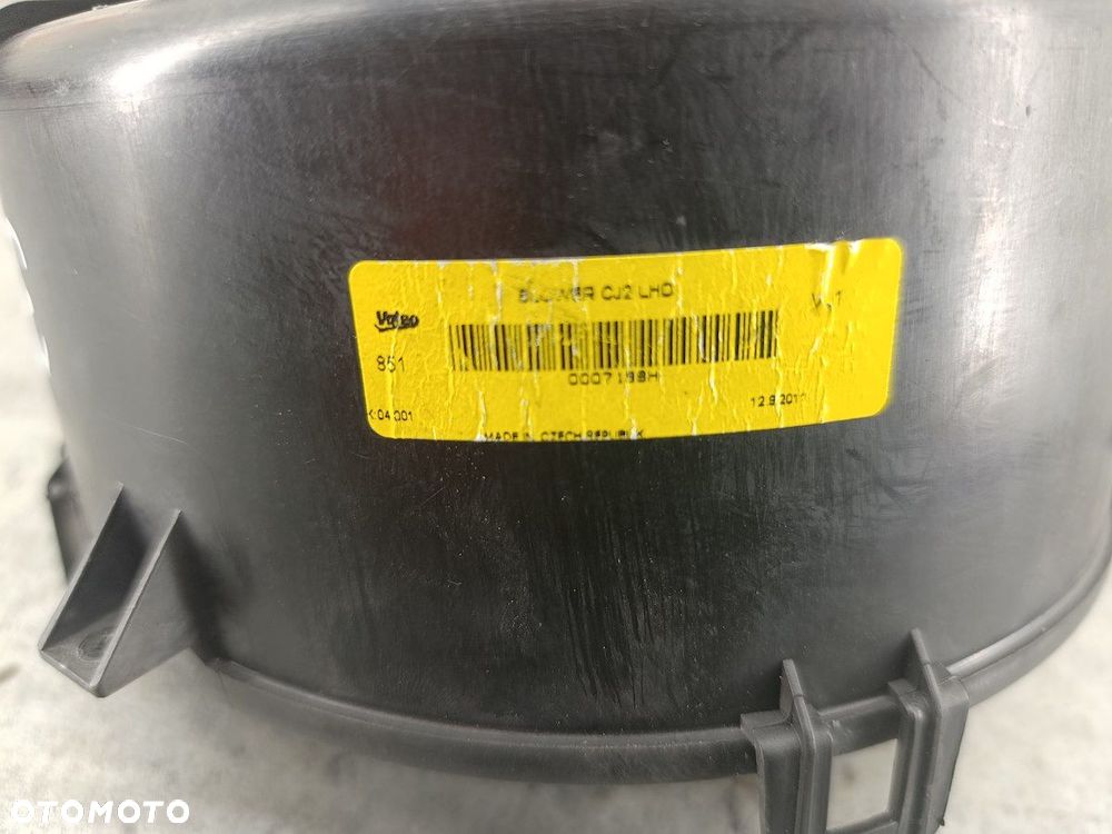 WENTYLATOR NAWIEWU, DMUCHAWA OPEL VECTRA C 006956V 73421312U  006962R VALEO - 7