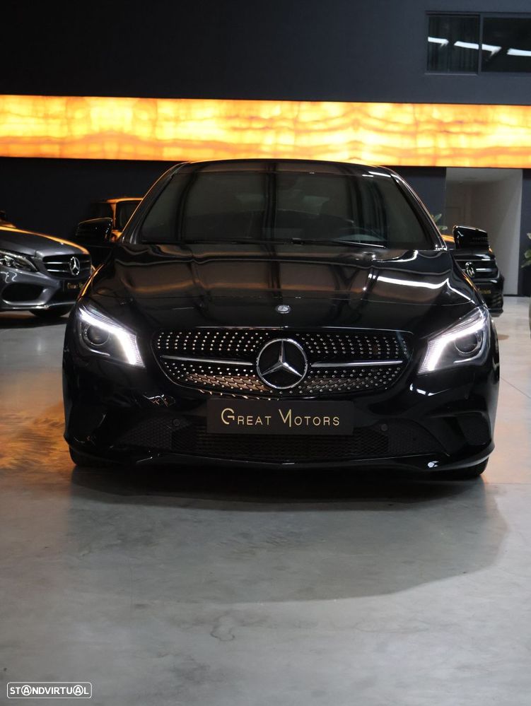 Mercedes-Benz CLA 180 d Shooting Brake Urban - 9