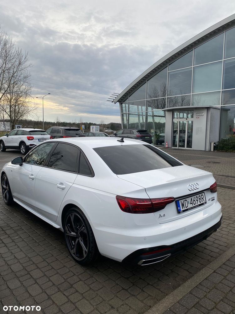 Audi A4 Limousine 40 TFSI mHEV Quattro S Line S tronic - 9