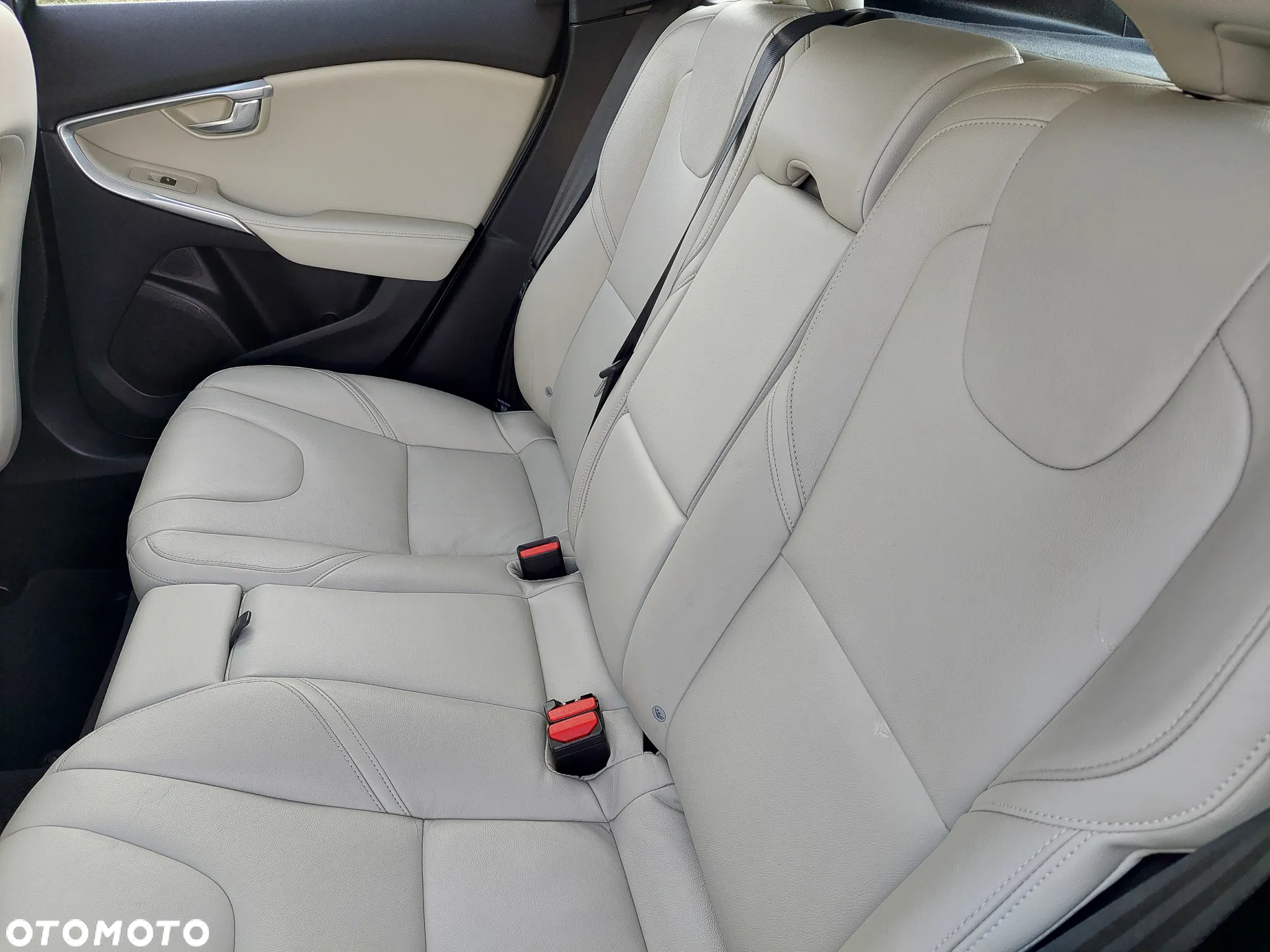 Volvo V40 D3 Drive-E Inscription - 30