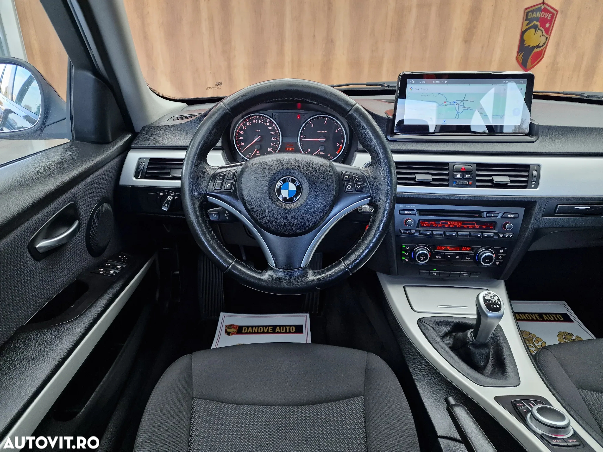 BMW Seria 3 318d - 18