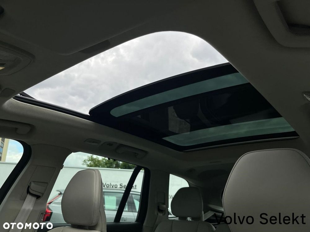 Volvo XC 90 - 18