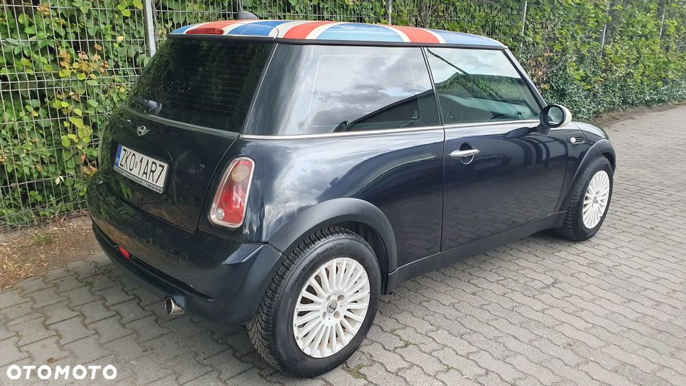 MINI ONE - 23