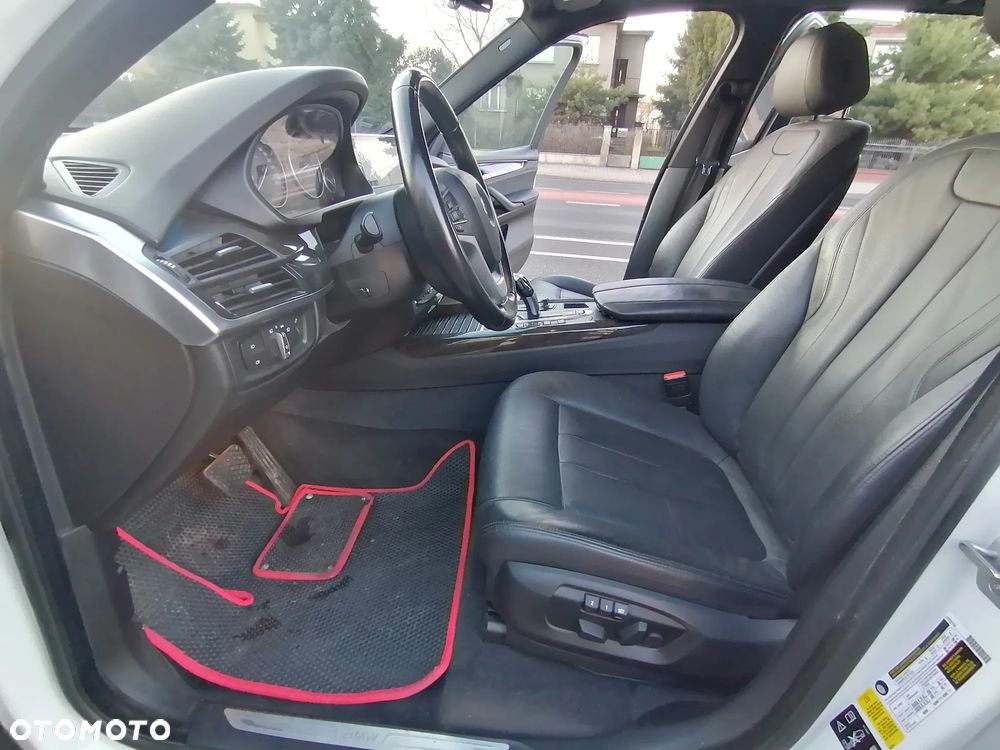 BMW X5 xDrive35i - 22