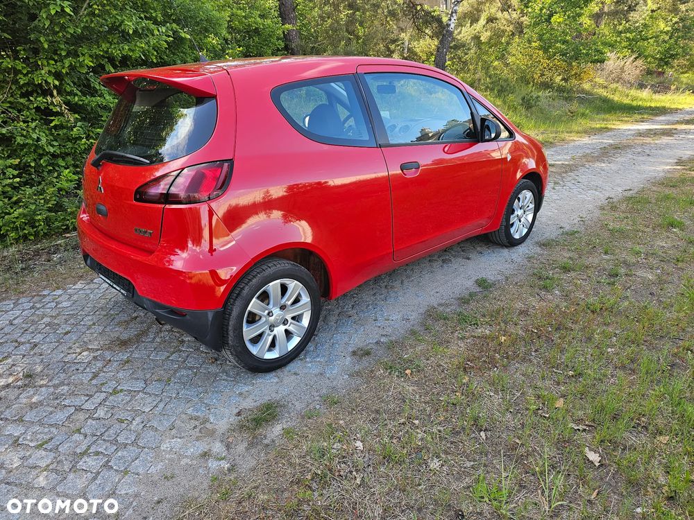 Mitsubishi Colt 1.1 - 3