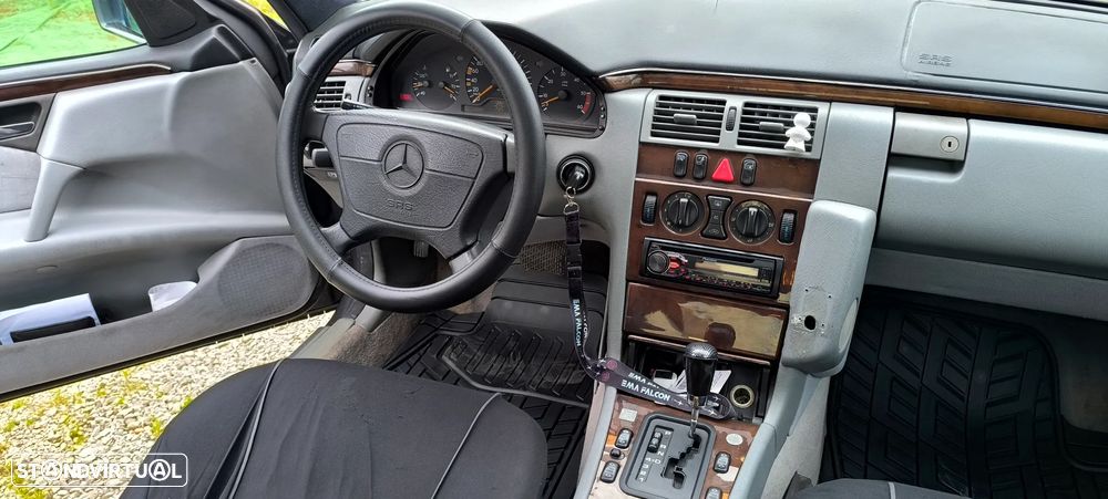 Mercedes-Benz E 290 - 10