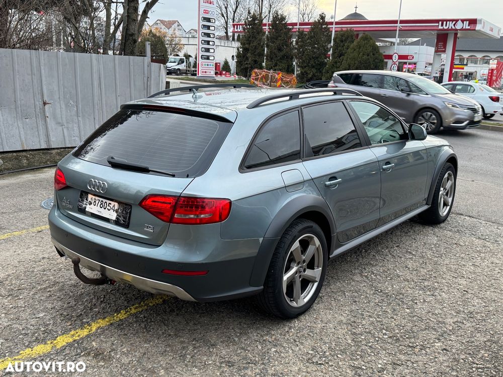 Audi A4 Allroad - 11