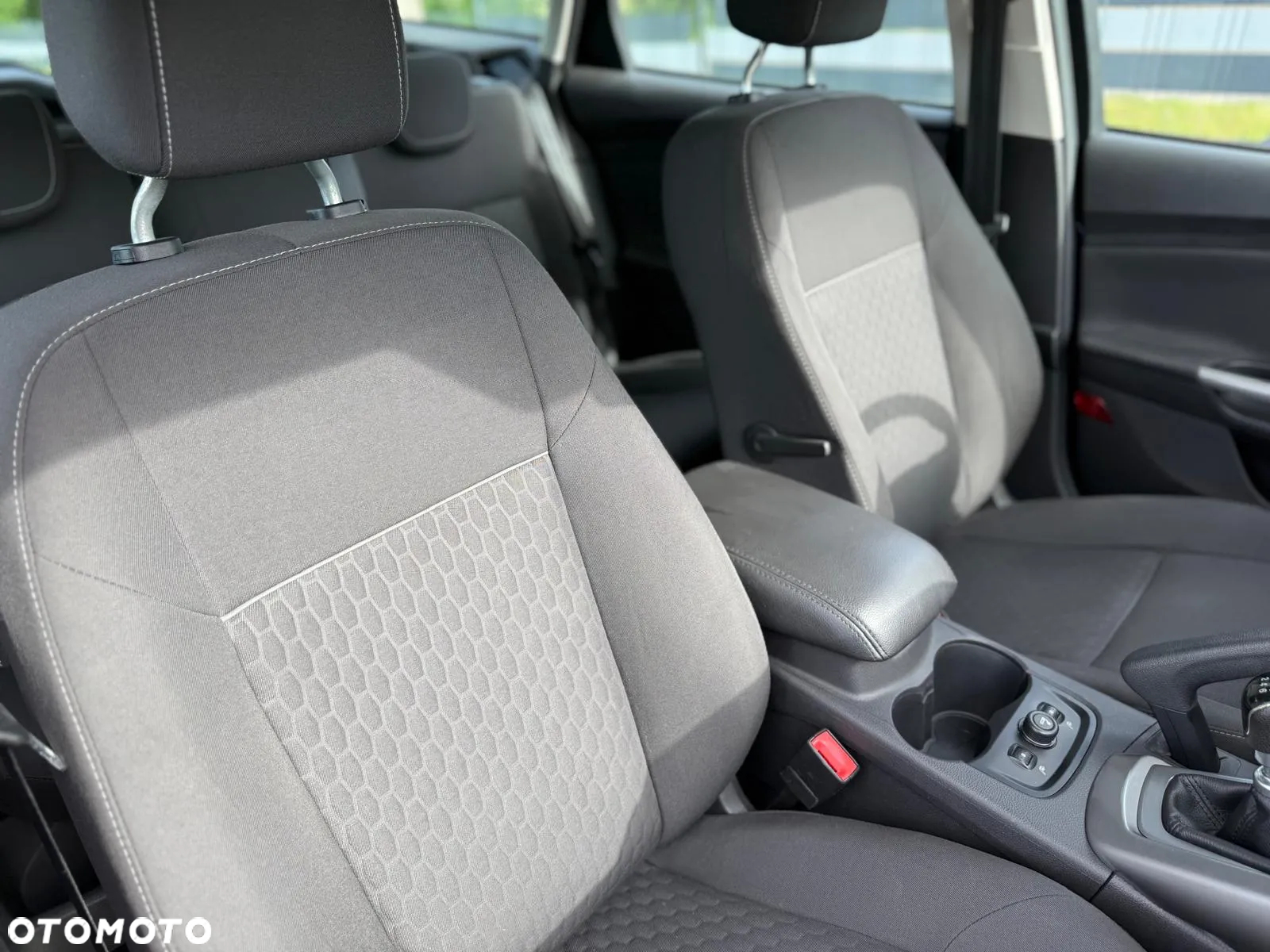 Ford Focus 1.0 EcoBoost Start-Stopp-System Business Edition - 21