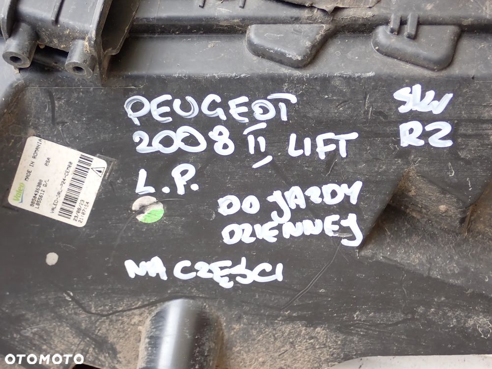 ŚWIATŁA DO JAZDY DZIENNEJ LEWE / PRAWE  PEUGEOT 2008 II LIFT 9850423580 / 980436380 - 16