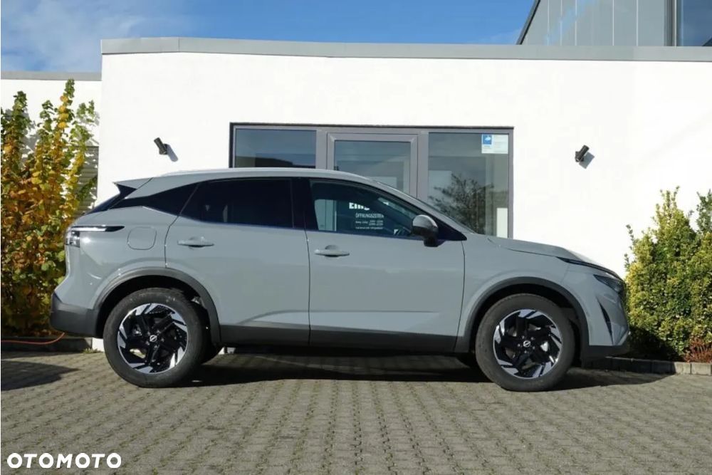 Nissan Qashqai 1.3 DIG-T MHEV N-Connecta Xtronic - 4