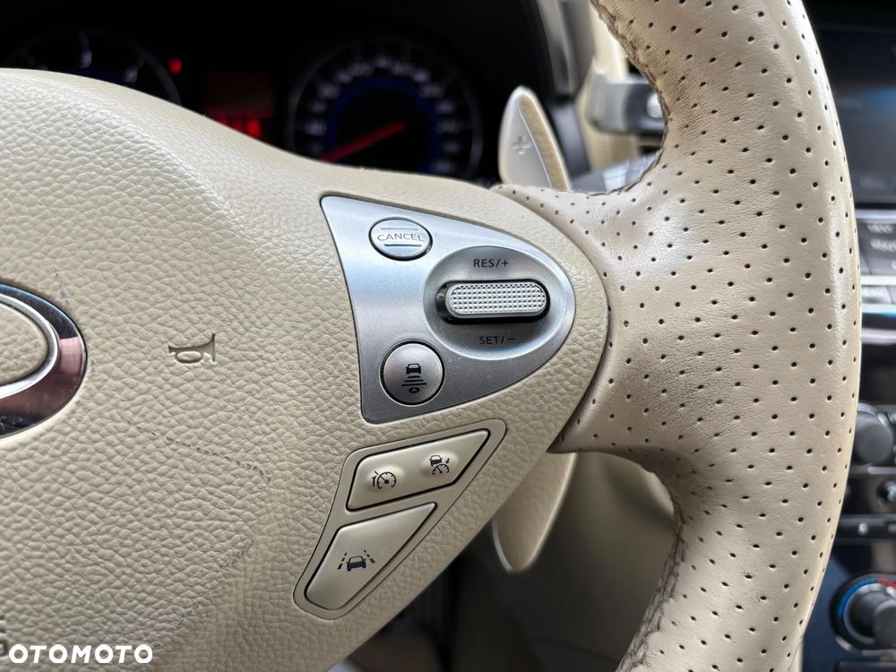 Infiniti FX FX30d S Premium - 22
