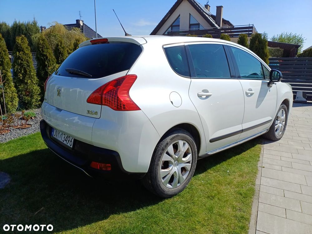 Peugeot 3008 2.0 HDi Premium+ - 5
