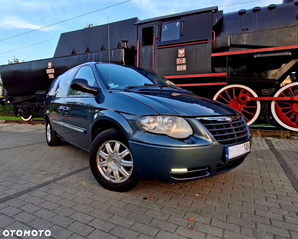 Chrysler Grand Voyager - 20