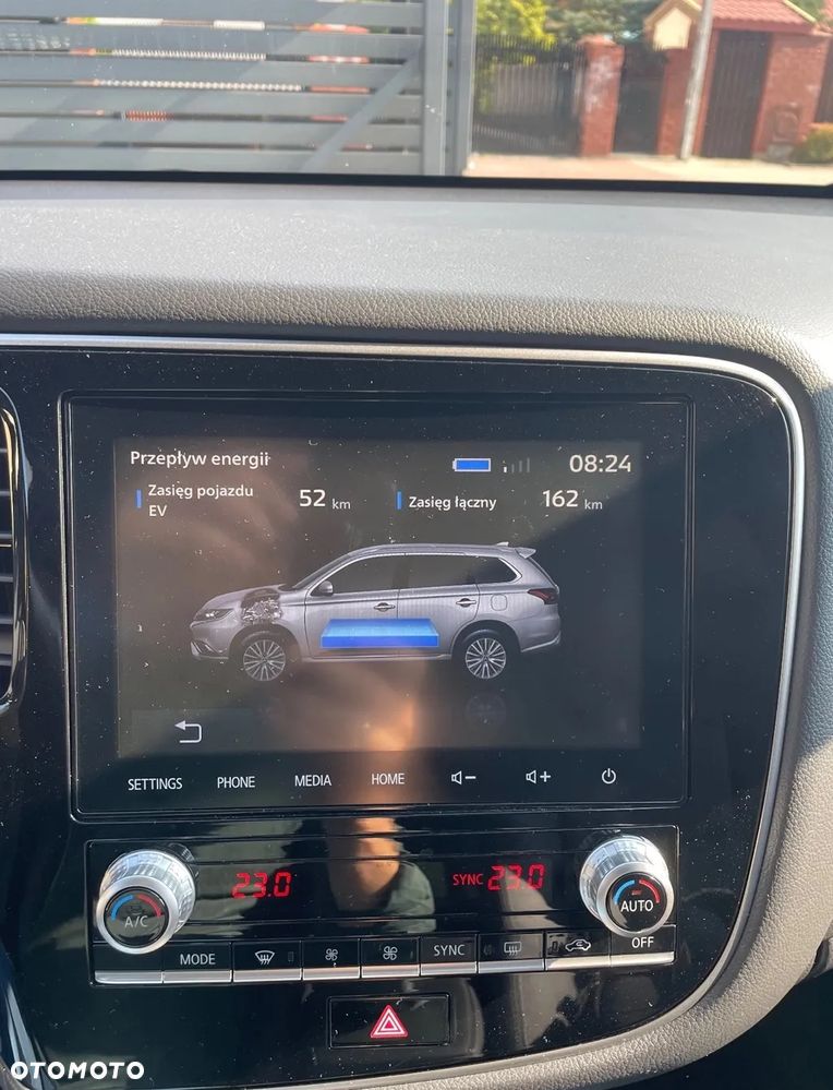 Mitsubishi Outlander PHEV Intense + - 27