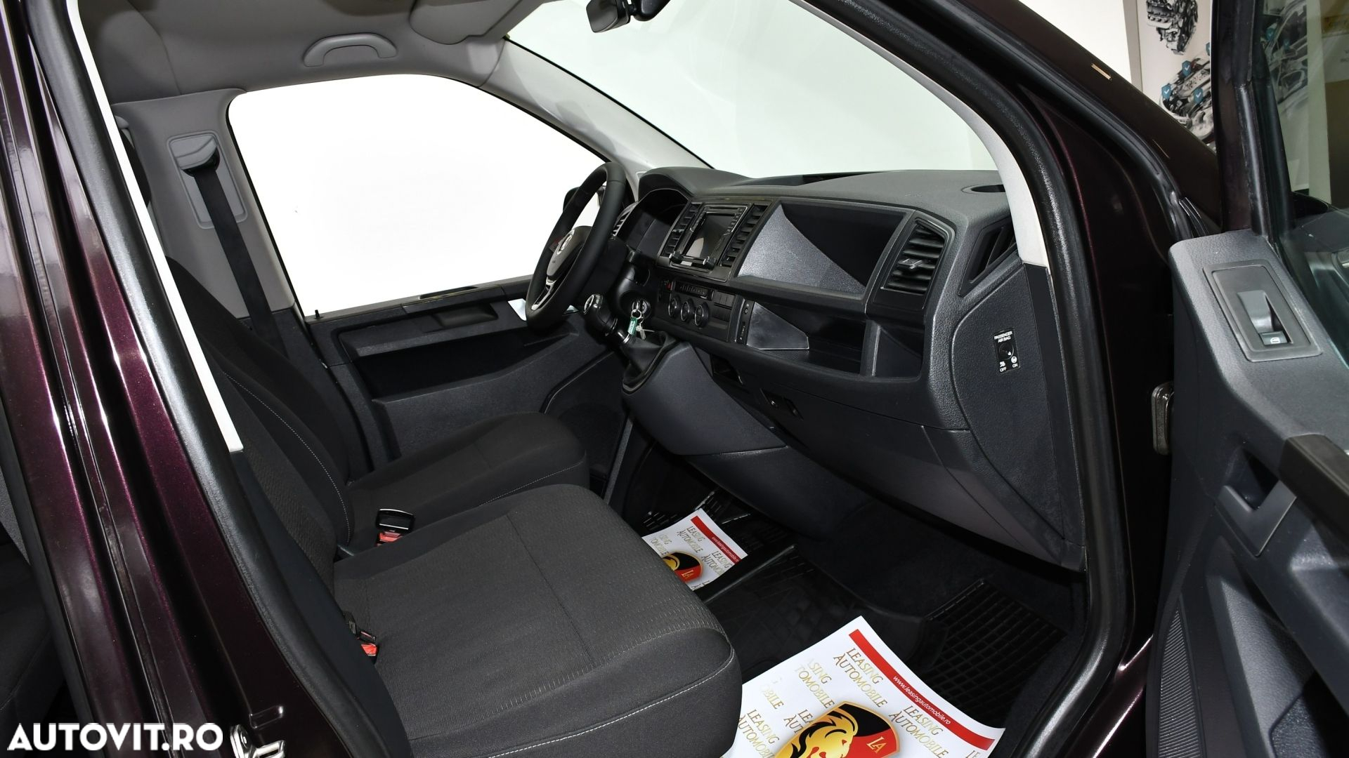 Volkswagen Caravelle T6 2.0 TDI LR Highline - 7