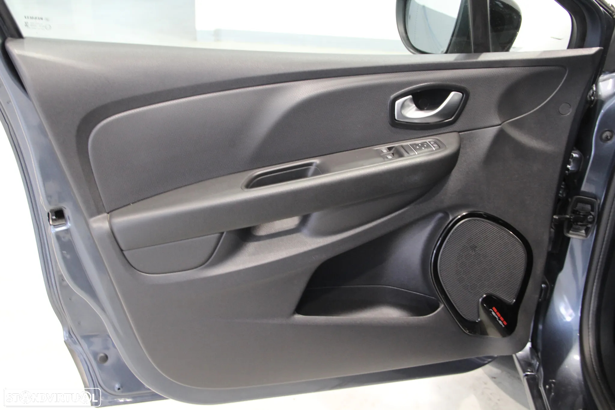 Renault Clio Sport Tourer 1.5 dCi Limited - 6