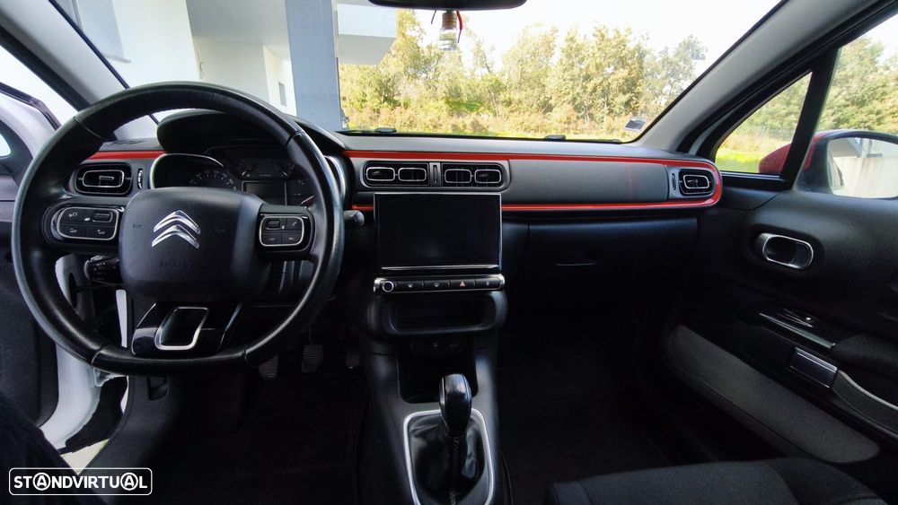 Citroën C3 1.2 PureTech Shine - 8