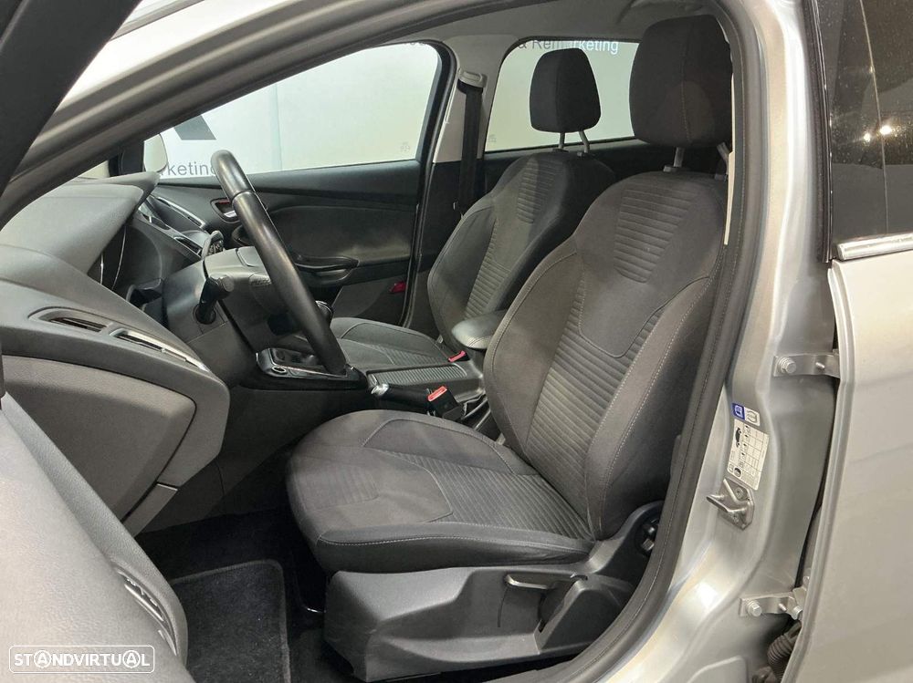Ford Focus SW 1.0 EcoBoost Titanium - 12