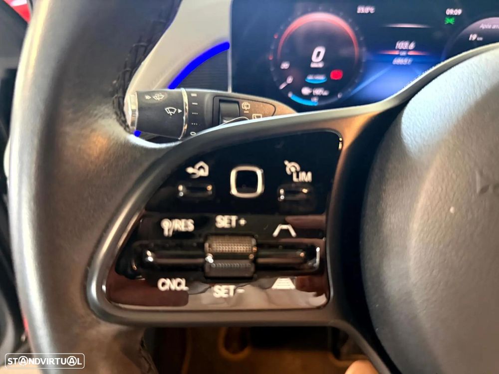 Mercedes-Benz EQC 400 4Matic - 25