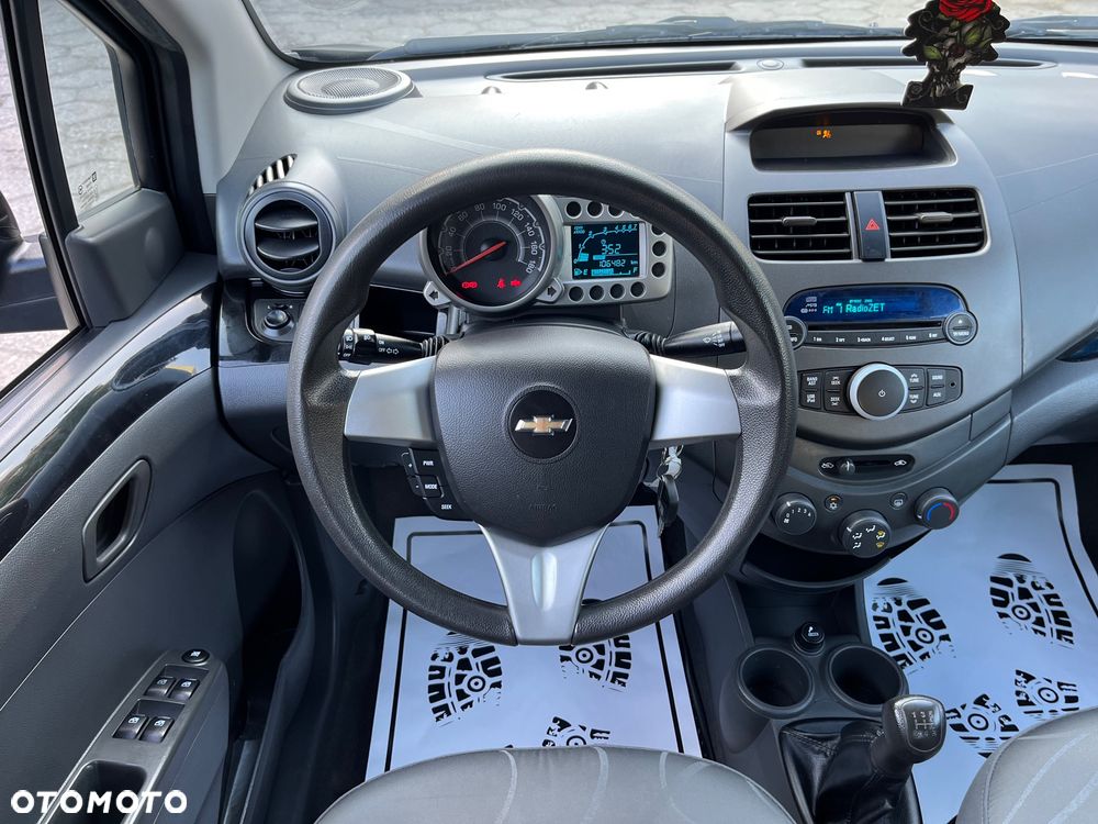 Chevrolet Spark - 26