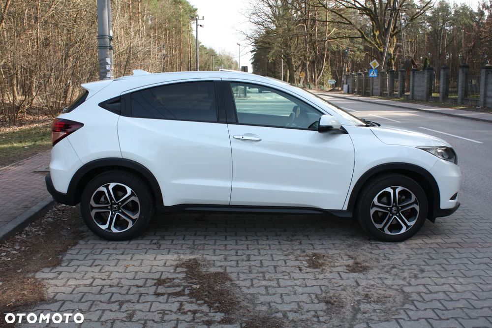 Honda HR-V 1.5 Executive (ADAS / Connect+) CVT - 2