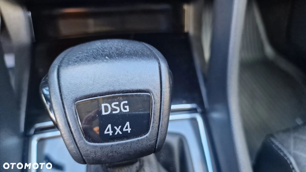 Skoda Karoq 2.0 TDI SCR 4x4 Ambition DSG - 22