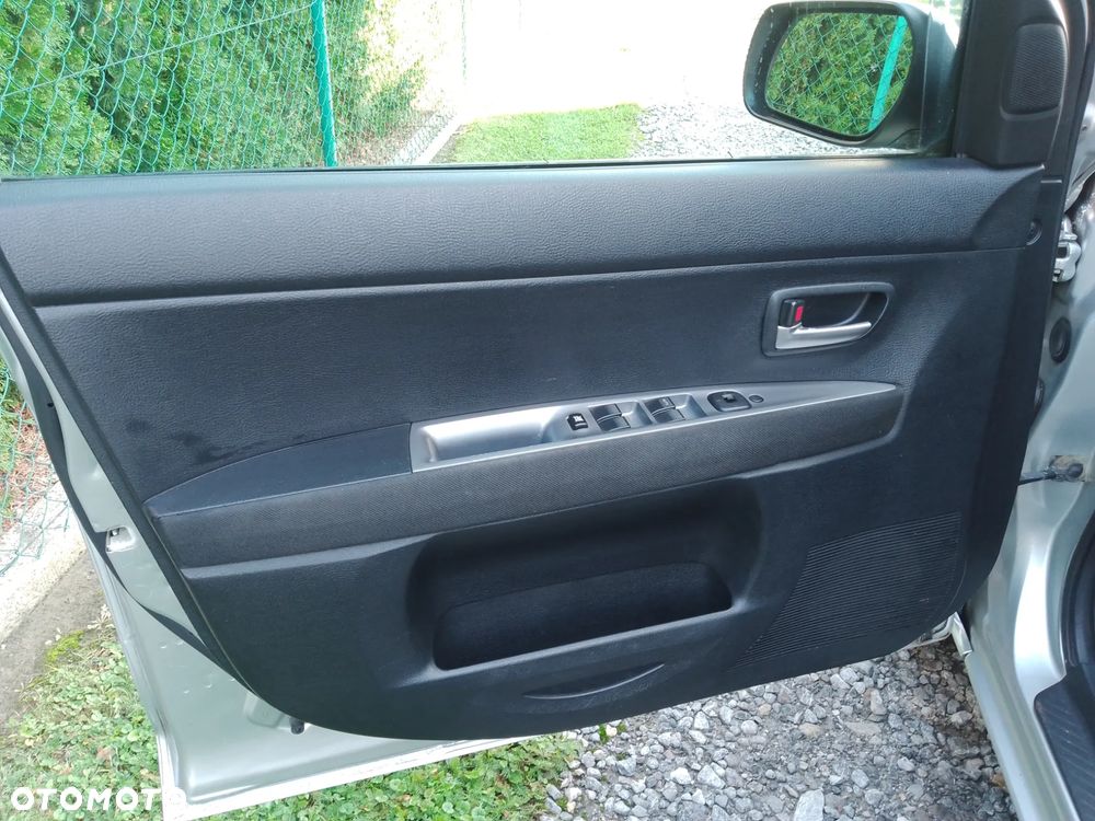 Mazda 2 - 13