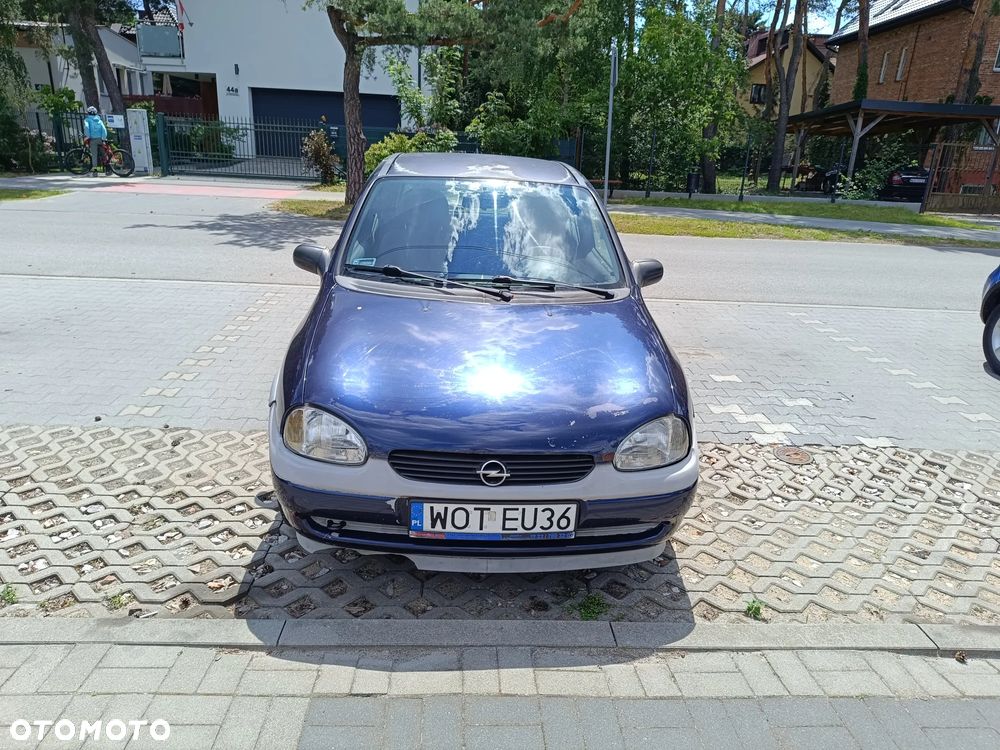 Opel Corsa 1.2 Swing 16v - 1