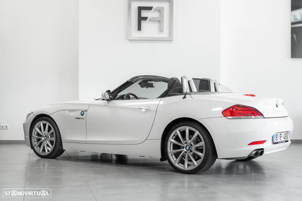 BMW Z4 23 i - 4