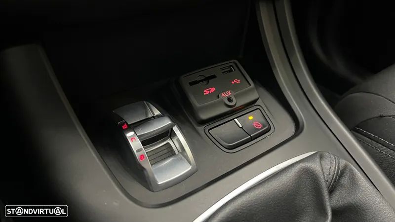 Alfa Romeo Giulietta 1.6 JTDM Super - 26