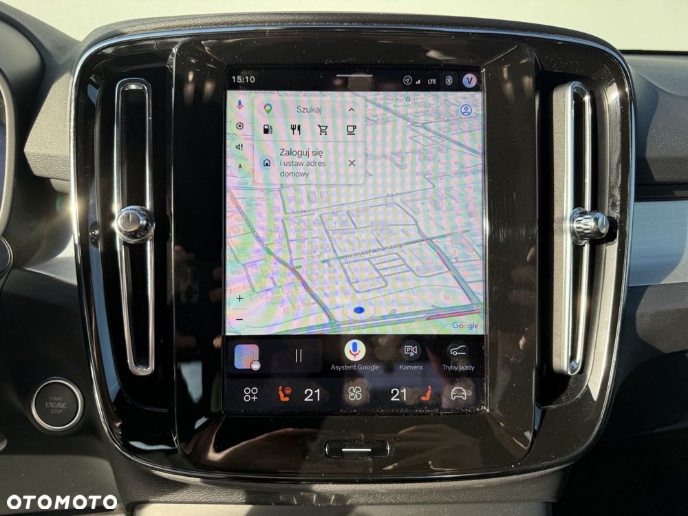 Volvo XC 40 - 24