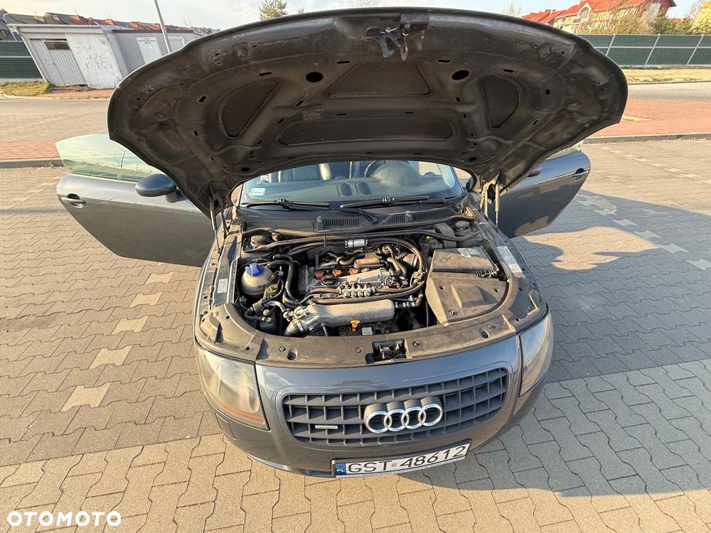Audi TT Coupé 1.8 T quattro - 33