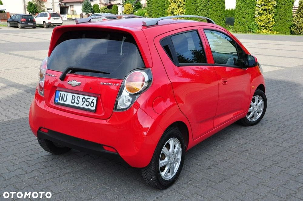 Chevrolet Spark - 18