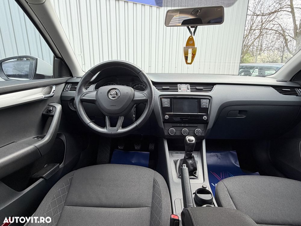 Skoda Octavia 1.6 TDI Active - 6