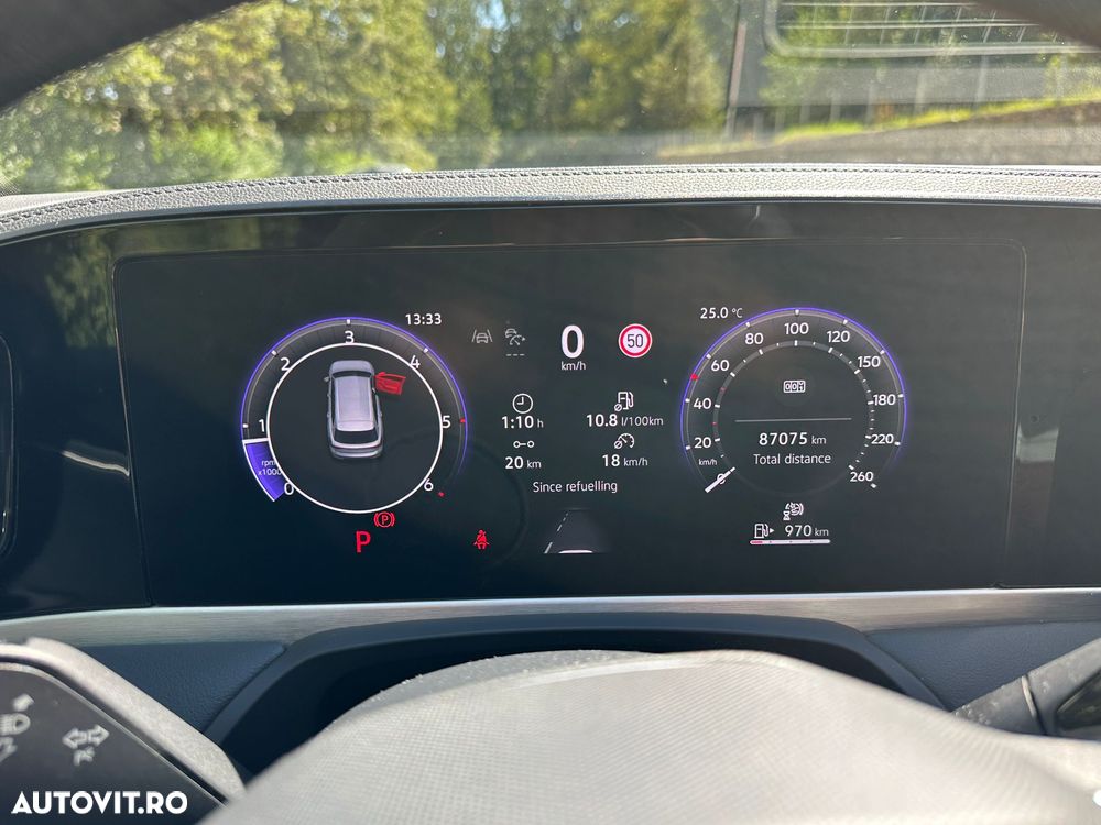 Volkswagen Passat 2.0 TDI DSG Elegance - 17