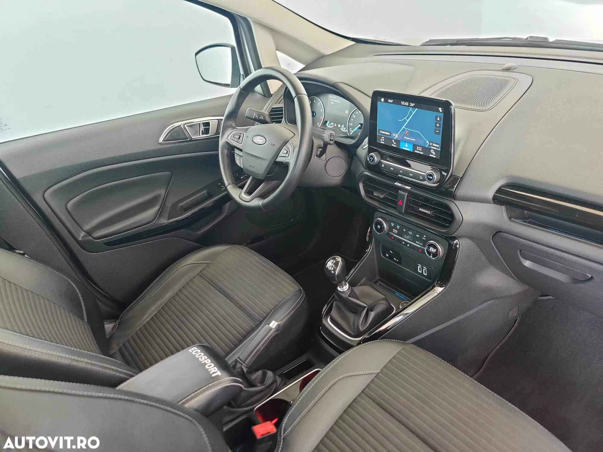 Ford EcoSport 1.0 EcoBoost Titanium - 12