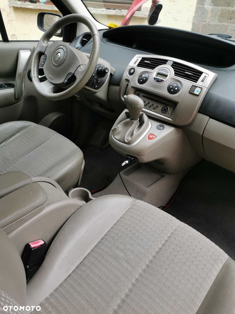 Renault Scenic - 5