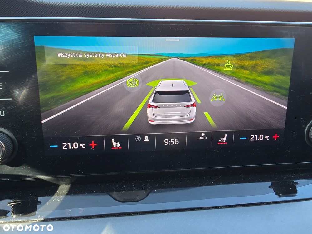 Skoda Octavia 2.0 TDI Selection DSG - 30