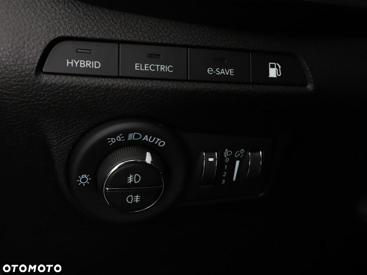Jeep Compass 1.3 T4 4xe PLUG-IN HYBRID Automatik Limited - 37