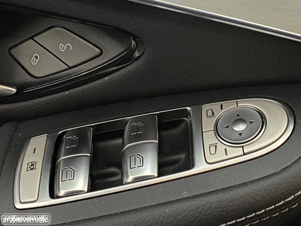 Mercedes-Benz GLC 300 e 4Matic 9G-TRONIC Edition AMG Line - 13