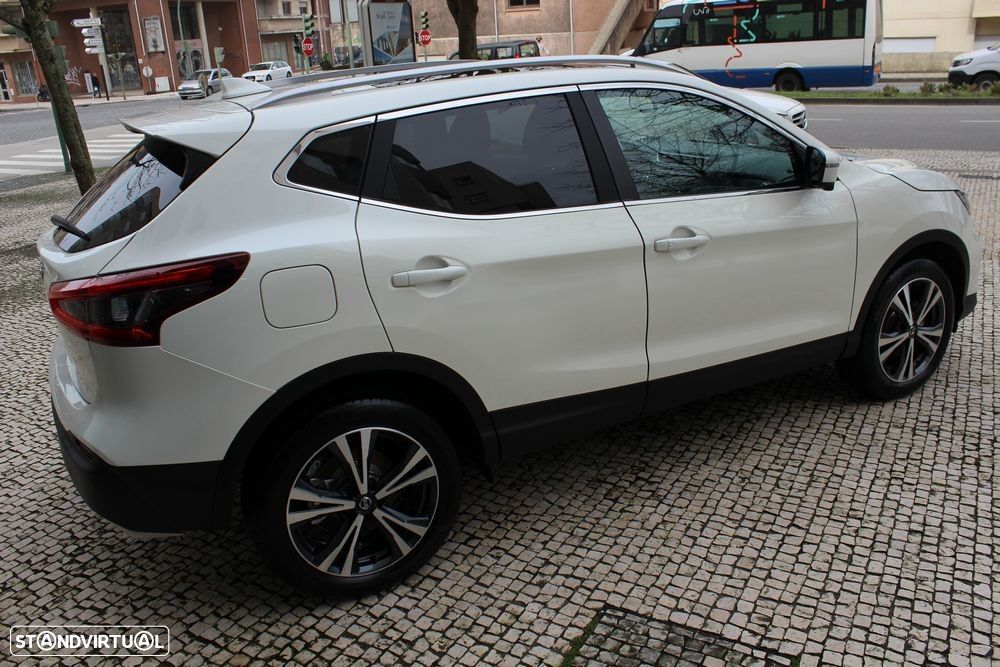 Nissan Qashqai 1.3 DIG-T N-Connecta - 11