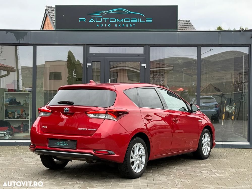 Toyota Auris 1.8 VVT-i Hybrid Automatik Comfort - 3