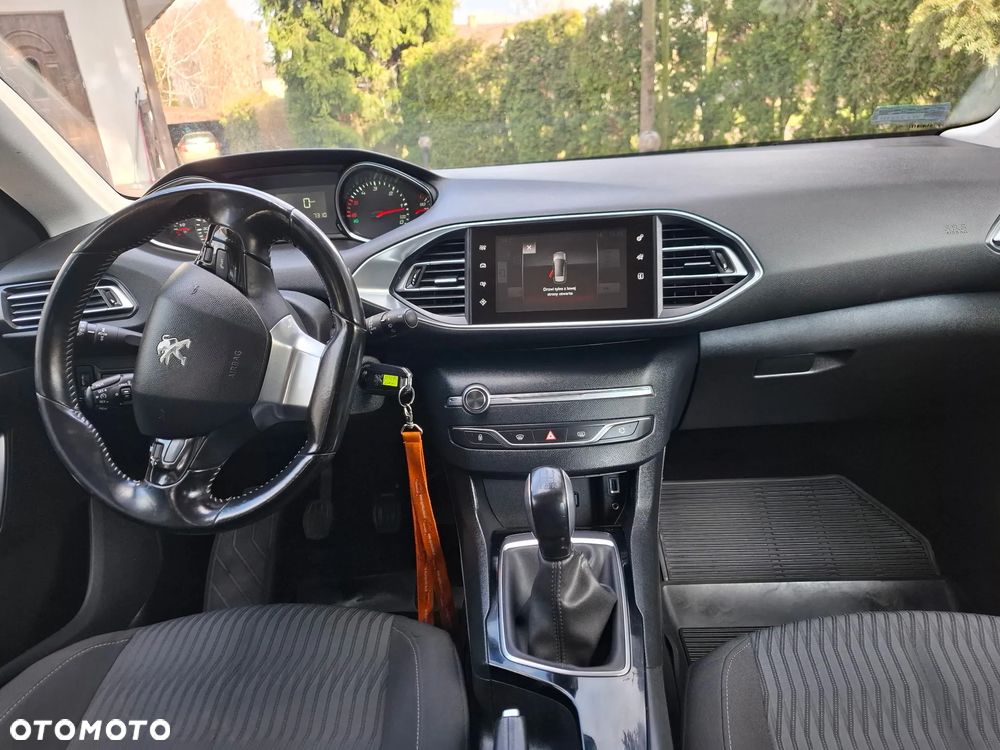 Peugeot 308 1.6 BlueHDi Active S&S - 4