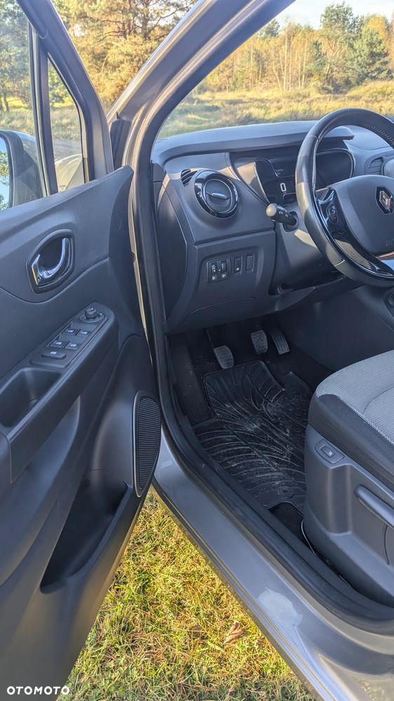 Renault Captur 1.5 dCi Energy Life EU6 - 10